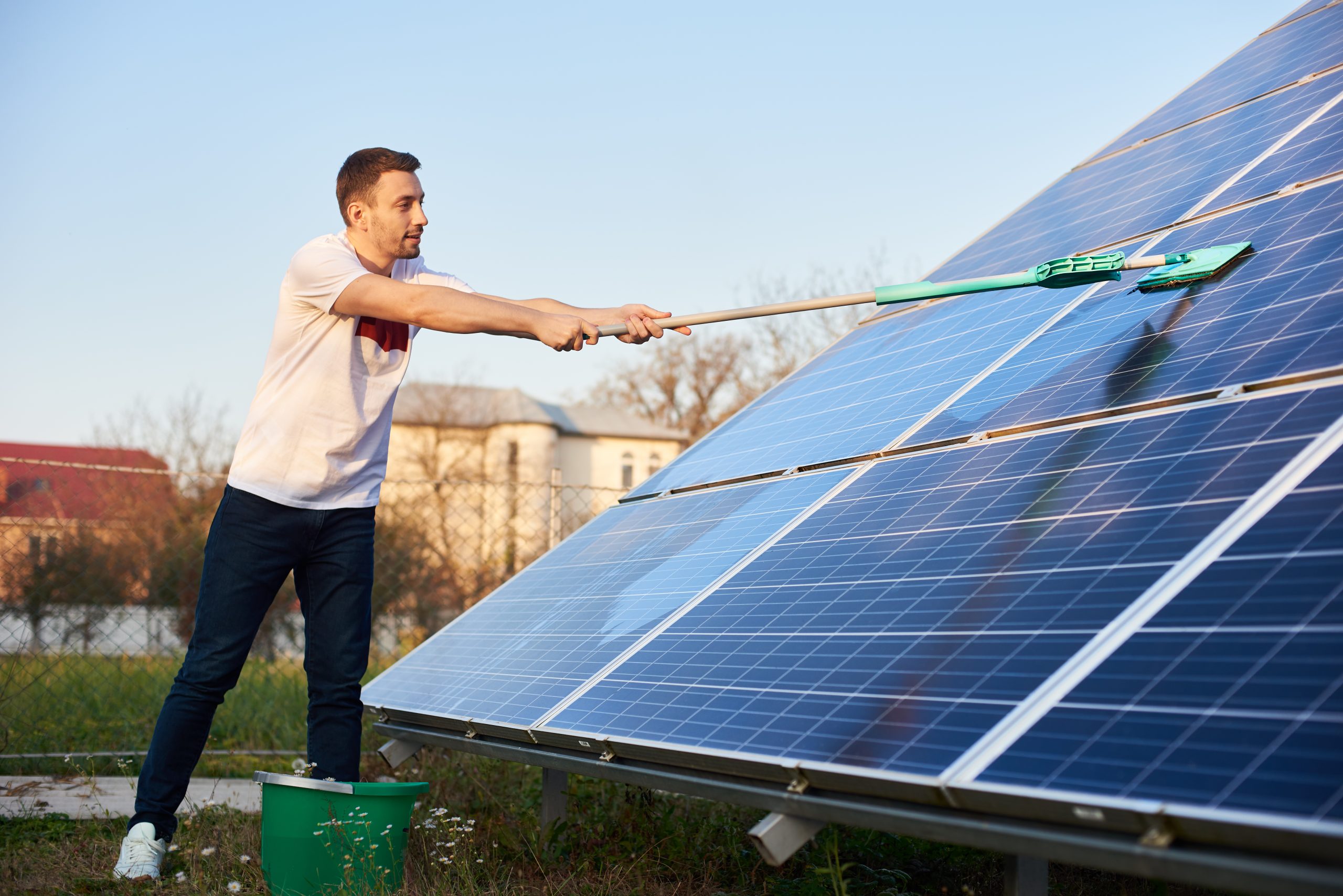 How to Clean Solar Panels